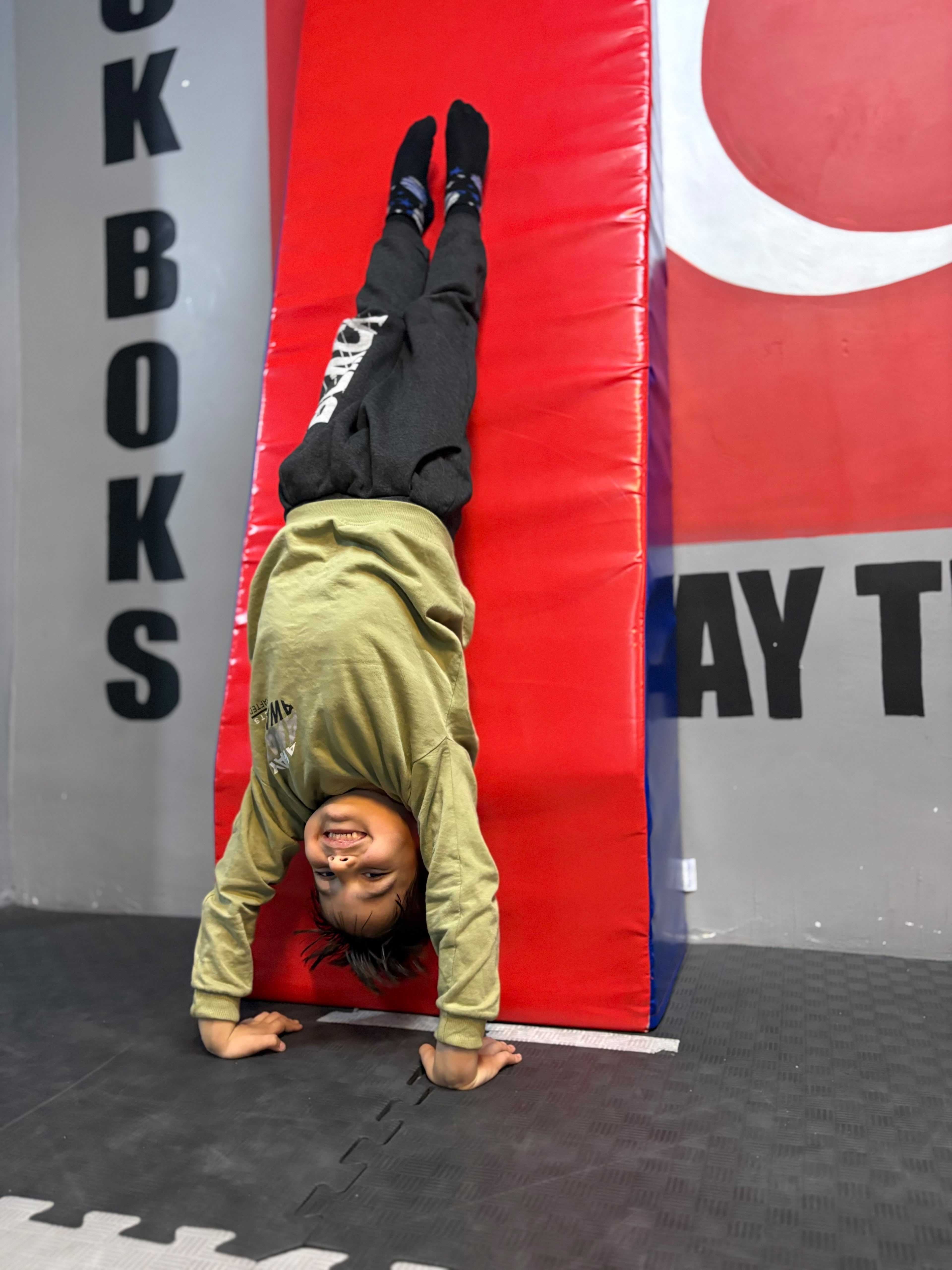 Arı Fıght Club cimnastik fotoğrafı 6